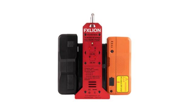 FXLion FX-4S7S2D Cargador bi-voltaje